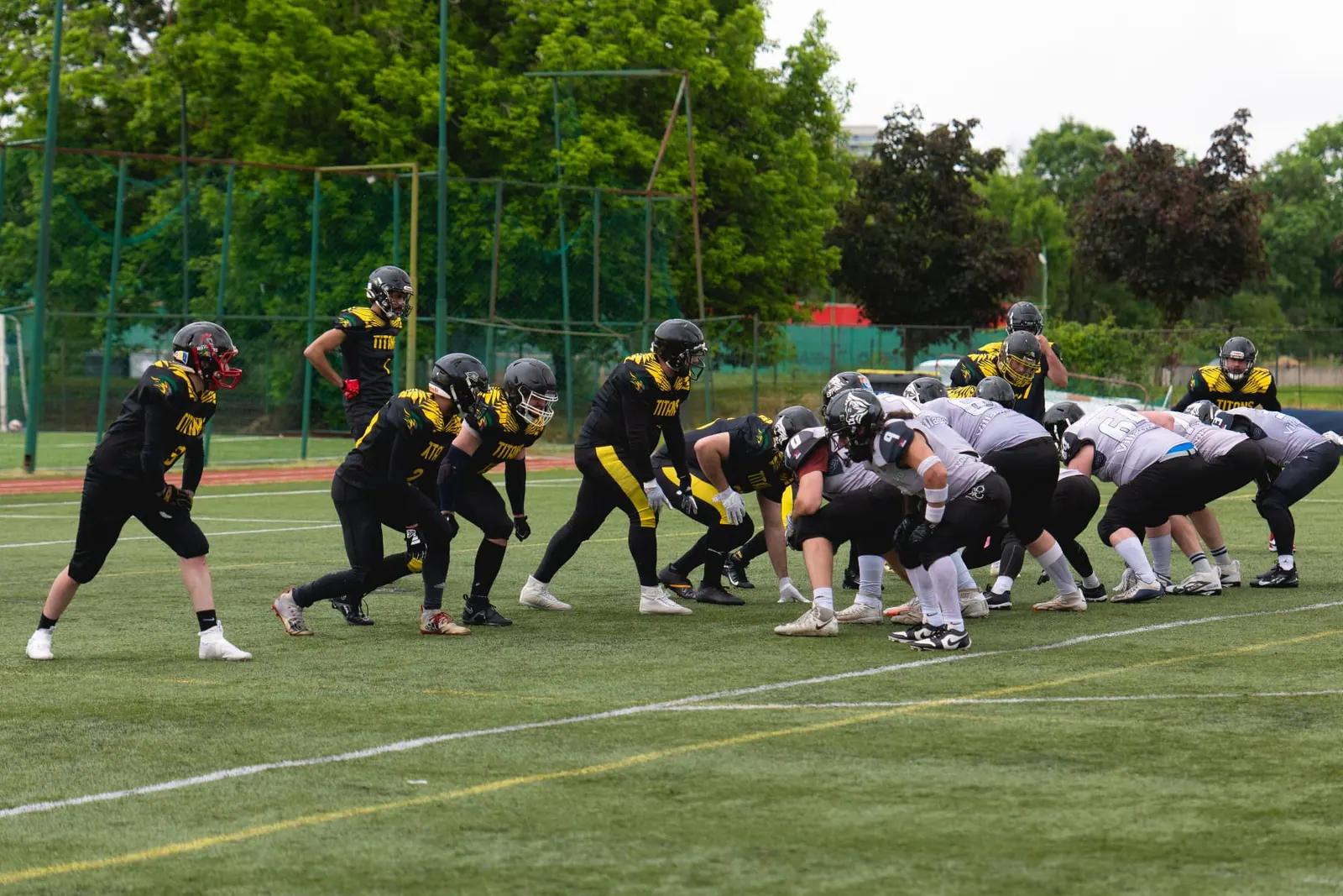 Fază de tackling în meciul Bucharest Titans